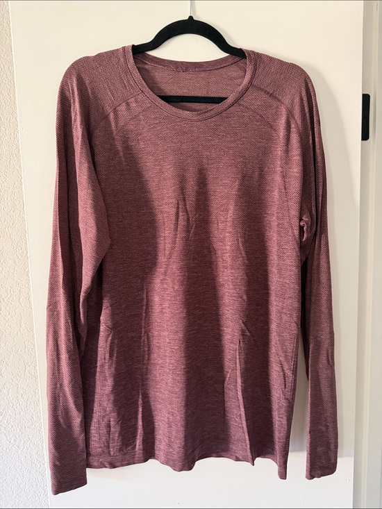 lululemon athletica Other - lululemon athletica Men's Long Sleeve Crew in Heather Red